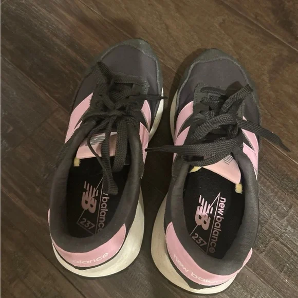 New Balance 237 women’s sneakers - Picture 3 of 3